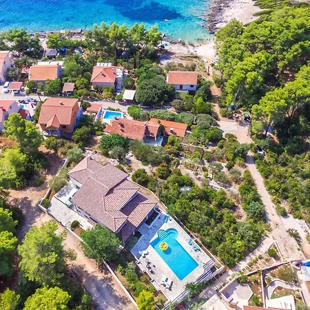 In With Kitchen Holiday home